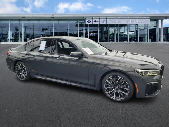 2022 BMW 750