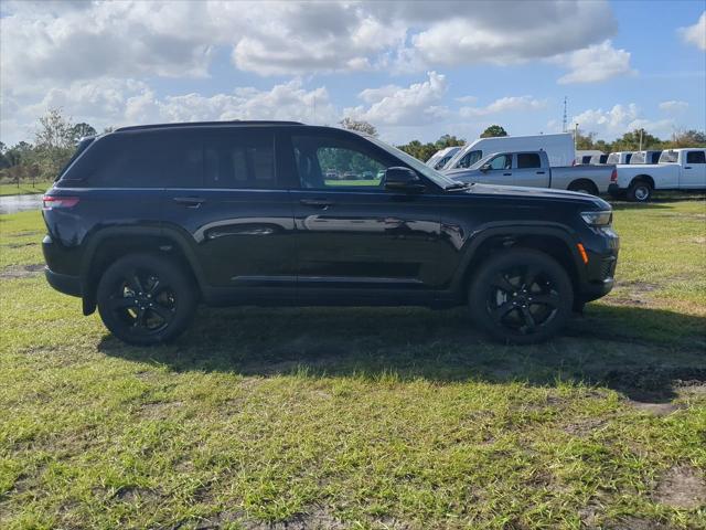 2024 Jeep Grand Cherokee GRAND CHEROKEE ALTITUDE 4X4