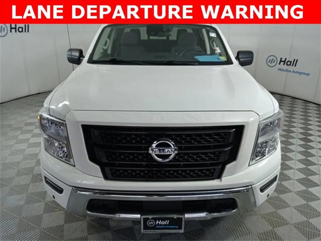 2021 Nissan TITAN Crew Cab SV 4x4