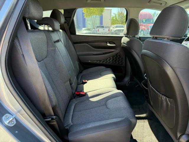 2019 Hyundai Santa Fe SE