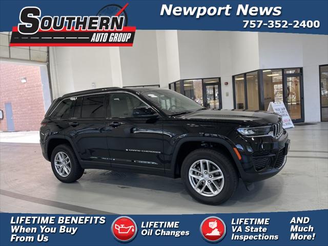 2025 Jeep Grand Cherokee GRAND CHEROKEE LAREDO X 4X4