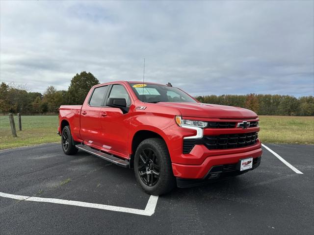 2023 Chevrolet Silverado 1500 4WD Crew Cab Standard Bed RST