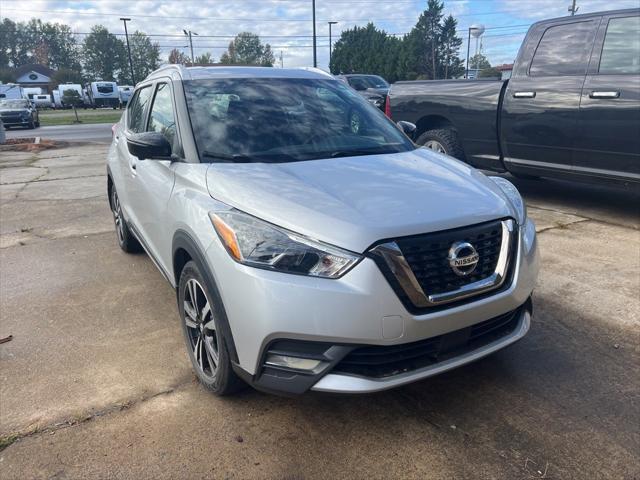 2020 Nissan Kicks SR Xtronic CVT