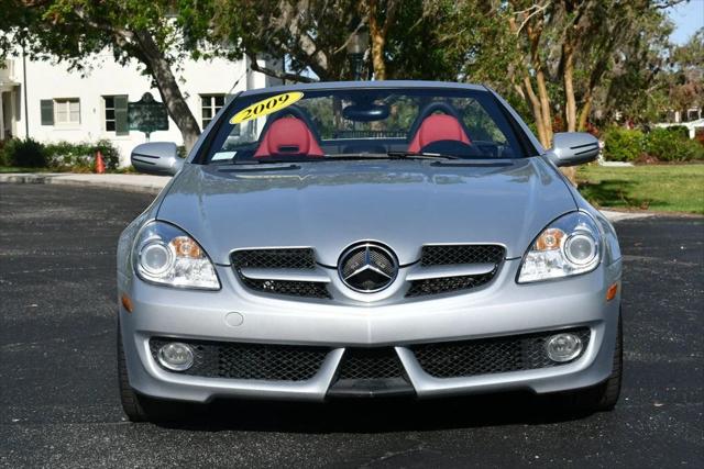 2009 Mercedes-Benz SLK SLK 300 SLK300 2 Door Roadster W/P1 and Multimedia Packages