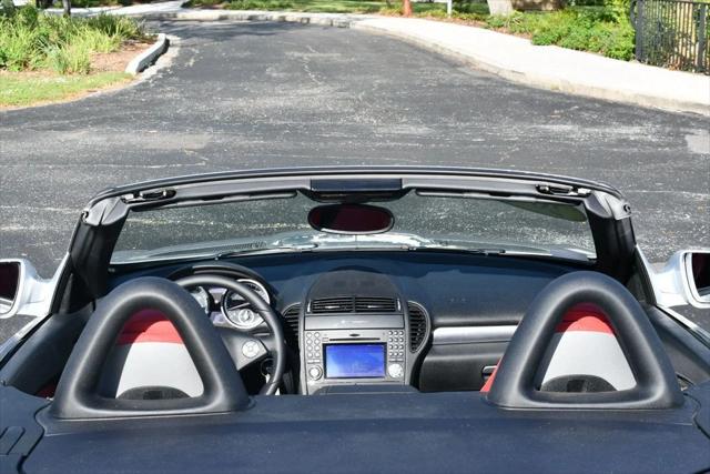 2009 Mercedes-Benz SLK SLK 300 SLK300 2 Door Roadster W/P1 and Multimedia Packages