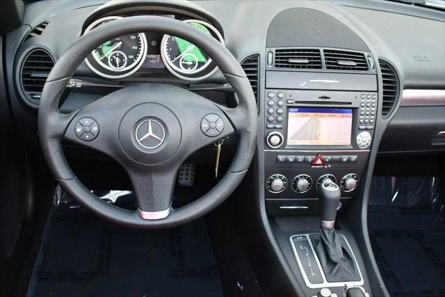 2009 Mercedes-Benz SLK SLK 300 SLK300 2 Door Roadster W/P1 and Multimedia Packages