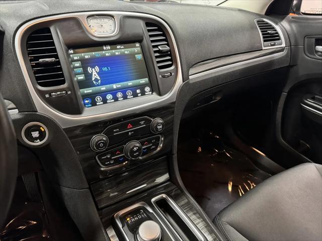2018 Chrysler 300 Touring AWD