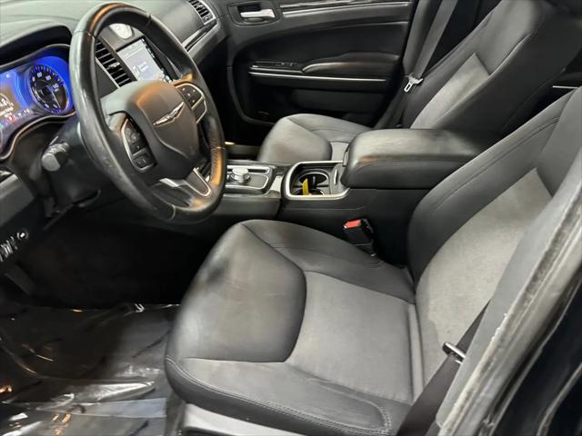 2018 Chrysler 300 Touring AWD