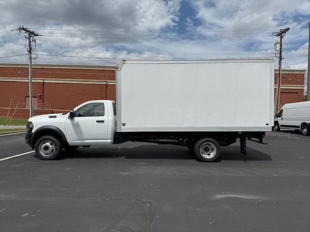 2024 RAM Ram 4500 Chassis Cab RAM 4500 SLT CHASSIS REGULAR CAB 4X4 120 CA 2024 RAM Ram 4500 Chassis Cab RAM 4500 SLT CHASSIS REGULAR CAB 4X4 120 CA