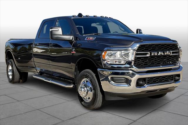 2024 RAM Ram 3500 RAM 3500 TRADESMAN CREW CAB 4X4 8 BOX