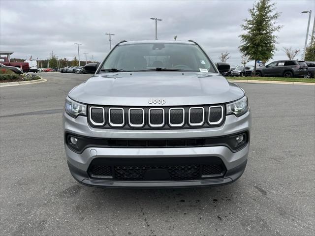 2022 Jeep Compass Latitude FWD