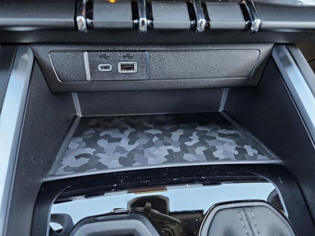 2024 Chevrolet Colorado 2WD LT