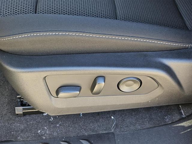 2024 Chevrolet Colorado 2WD LT