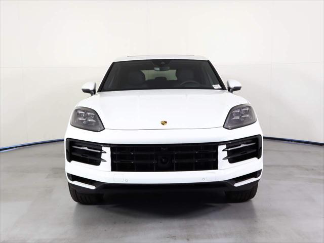 2024 Porsche Cayenne Unknown