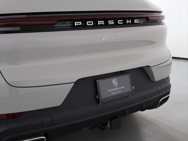 2024 Porsche Cayenne Unknown