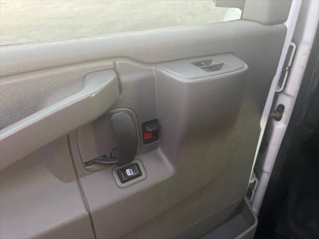 2019 GMC Savana 2500 Work Van