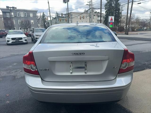 2004 Volvo S40 Unknown