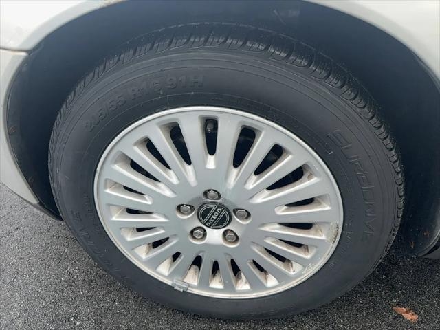 2004 Volvo S40 Unknown