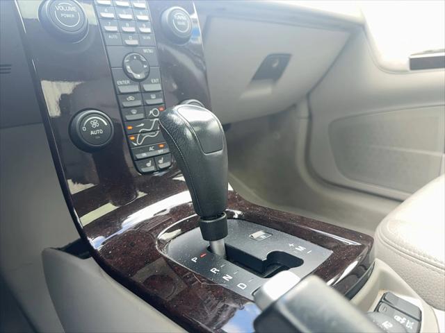 2004 Volvo S40 Unknown