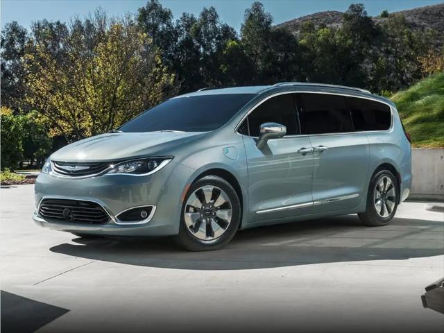 2018 Chrysler Pacifica Hybrid Limited for sale in Livonia, MI