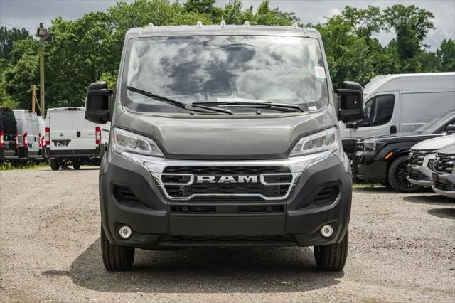 2025 RAM Ram ProMaster RAM PROMASTER 3500 SLT CARGO VAN LOW ROOF 136 WB