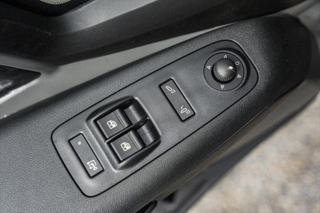 2025 Ram ProMaster Cargo Van SLT Low Roof 136" WB