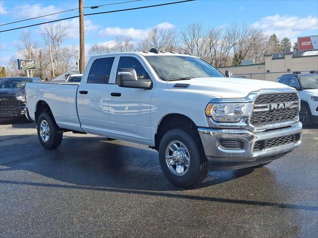 2024 RAM Ram 2500 RAM 2500 TRADESMAN CREW CAB 4X4 8 BOX