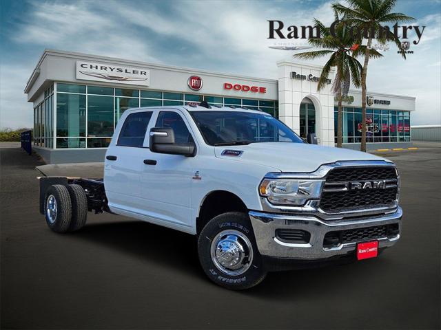 2024 RAM Ram 3500 Chassis Cab RAM 3500 TRADESMAN CREW CAB CHASSIS 4X4 60 CA
