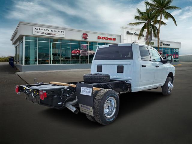 2024 RAM Ram 3500 Chassis Cab RAM 3500 TRADESMAN CREW CAB CHASSIS 4X4 60 CA