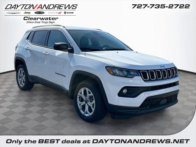 2025 Jeep Compass COMPASS LATITUDE 4X4