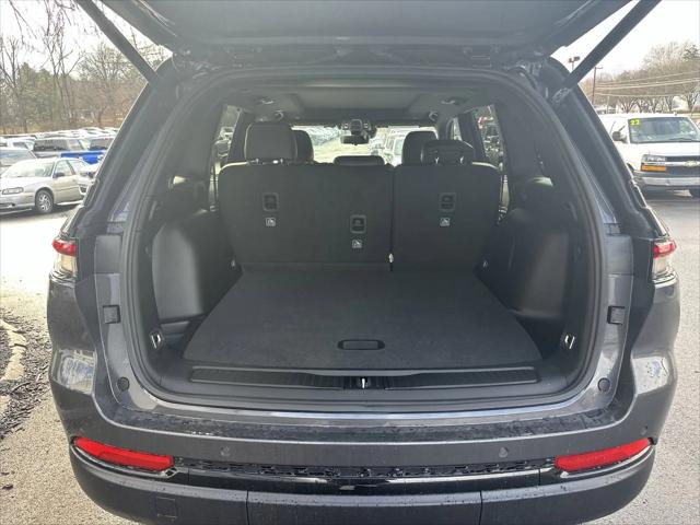 2025 Jeep Grand Cherokee Limited 4x4