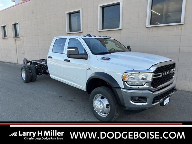 2024 RAM Ram 5500 Chassis Cab RAM 5500 TRADESMAN CHASSIS CREW CAB 4X4 84 CA