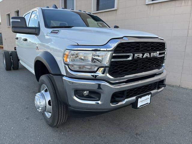 2024 RAM Ram 5500 Chassis Cab RAM 5500 TRADESMAN CHASSIS CREW CAB 4X4 84 CA