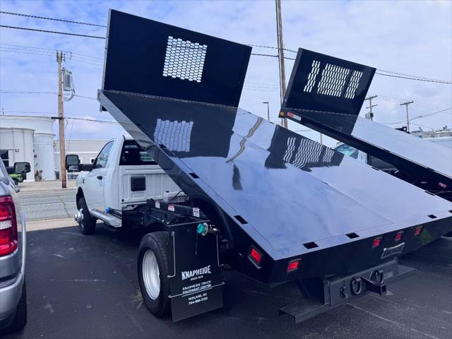 2024 RAM Ram 5500 Chassis Cab RAM 5500 TRADESMAN CHASSIS REGULAR CAB 4X4 84 CA 2024 RAM Ram 5500 Chassis Cab RAM 5500 TRADESMAN CHASSIS REGULAR CAB 4X4 84 CA