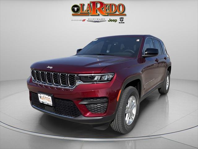 2025 Jeep Grand Cherokee GRAND CHEROKEE LAREDO X 4X2