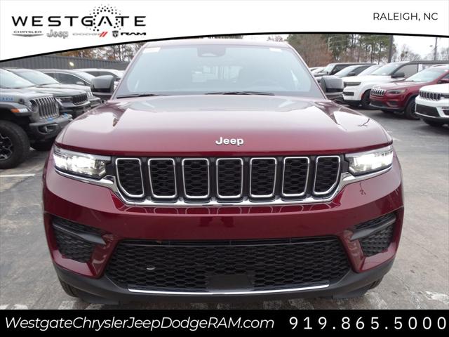 2025 Jeep Grand Cherokee GRAND CHEROKEE LAREDO X 4X4