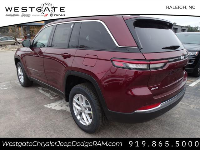 2025 Jeep Grand Cherokee GRAND CHEROKEE LAREDO X 4X4