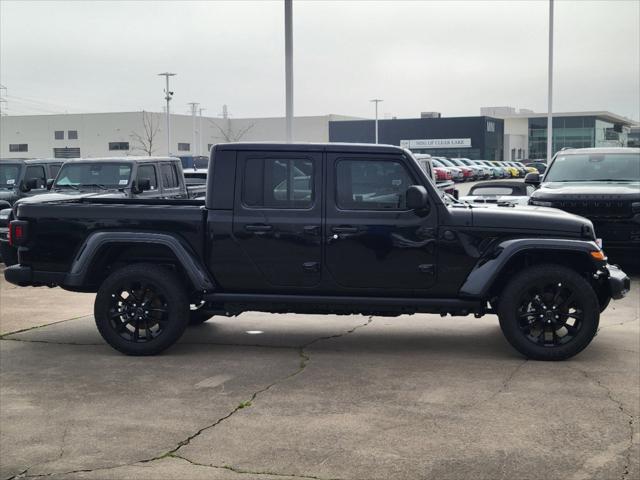 2025 Jeep Gladiator GLADIATOR NIGHTHAWK 4X4