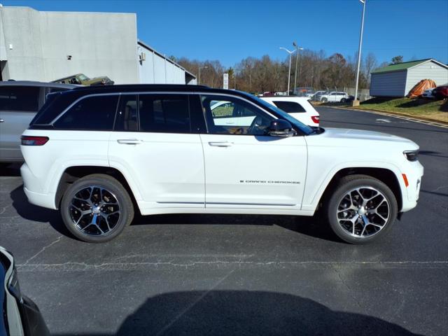 2025 Jeep Grand Cherokee GRAND CHEROKEE SUMMIT RESERVE 4X4