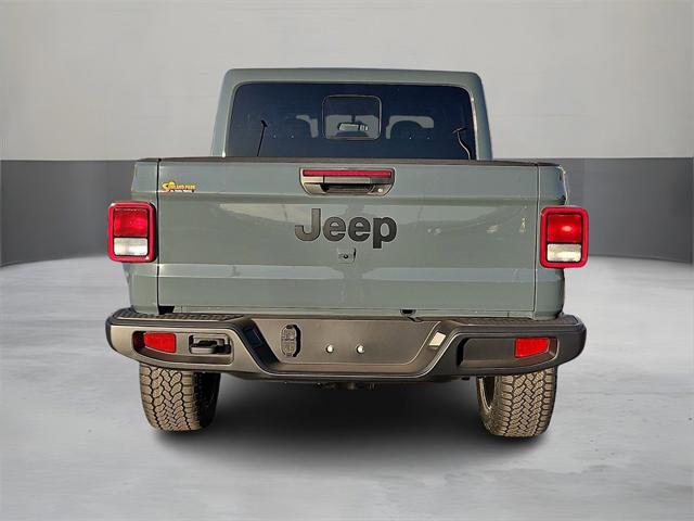 2025 Jeep Gladiator GLADIATOR NIGHTHAWK 4X4