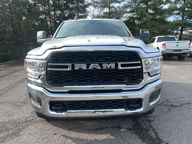 2024 RAM Ram 3500 Chassis Cab RAM 3500 TRADESMAN CREW CAB CHASSIS 4X4 60 CA