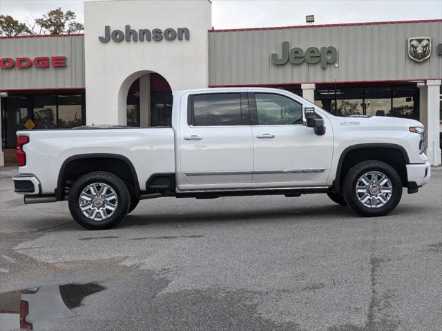 2024 Chevrolet Silverado 2500HD 4WD Crew Cab Standard Bed High Country