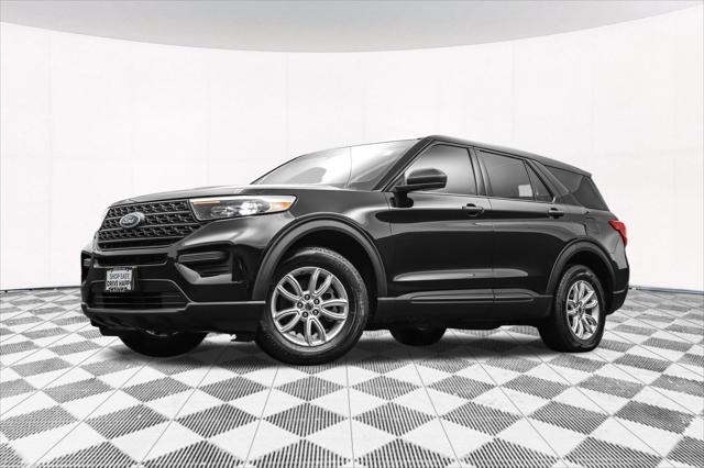 2021 Ford Explorer Base