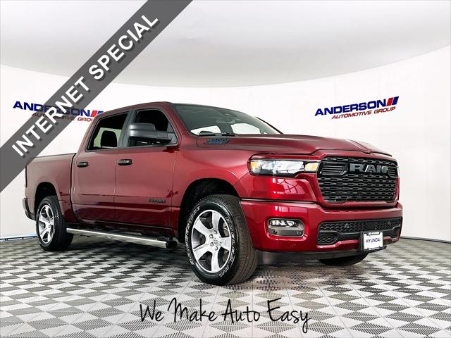 2025 RAM 1500 Tradesman Crew Cab 4x4 57 Box