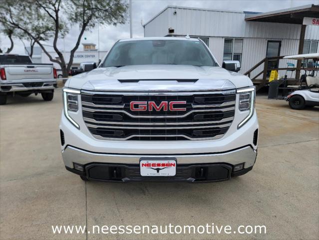 2022 GMC Sierra 1500 4WD Crew Cab Short Box SLT