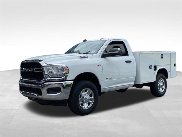 2022 RAM 2500 Tradesman Regular Cab 4x4 8 Box