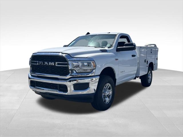 2022 RAM 2500 Tradesman Regular Cab 4x4 8 Box