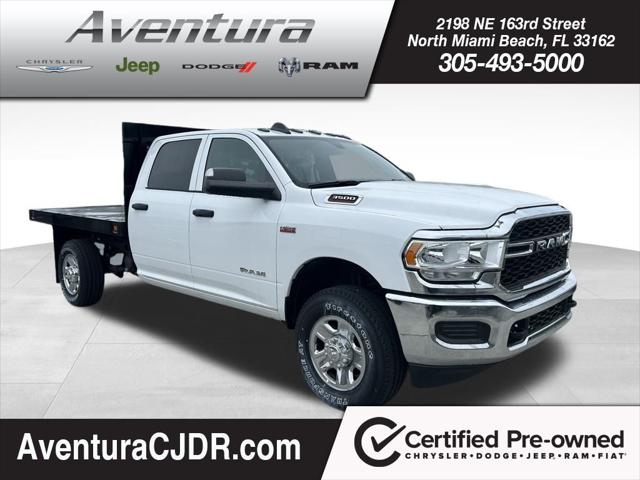 2022 RAM 3500 Tradesman Crew Cab 4x4 8 Box