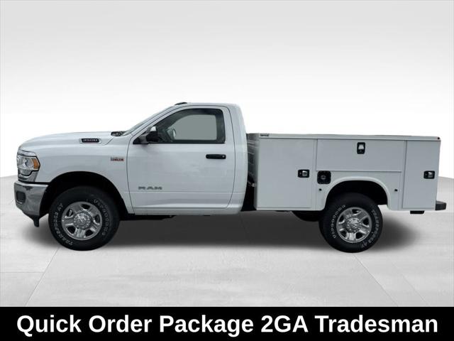 2022 RAM 3500 Tradesman Regular Cab 4x4 8 Box