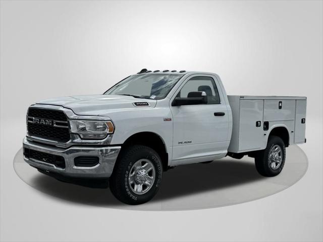 2022 RAM 3500 Tradesman Regular Cab 4x4 8 Box
